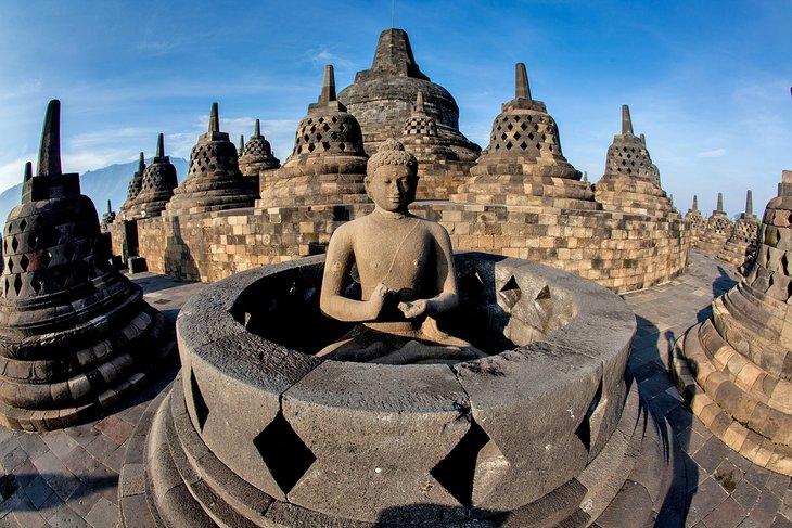 Borobudur au lever du soleil