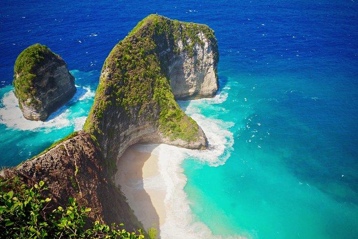 Plage Kelingking sur Nusa Penida