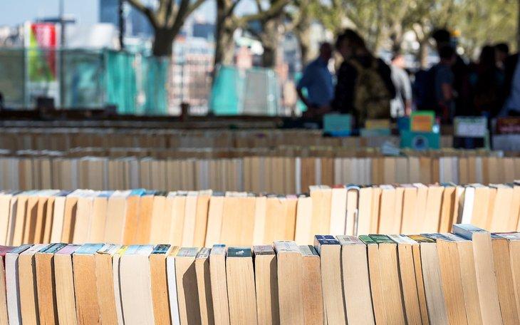 Mercado de Libros del Centro South Bank