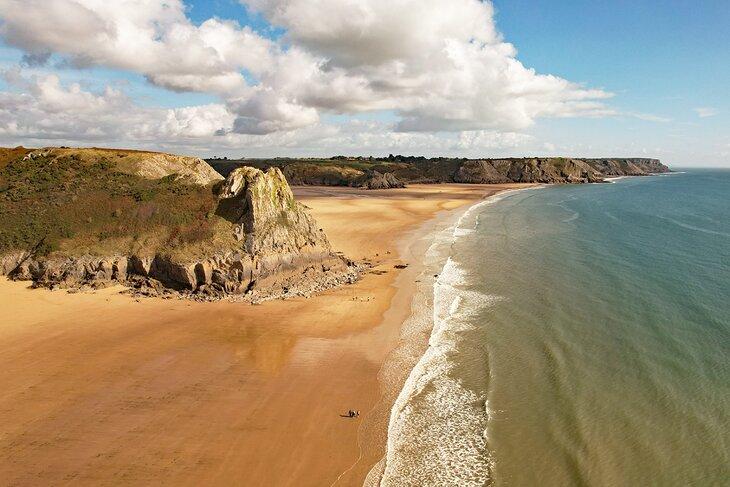 Luftaufnahme des Three Cliffs Bay Beach | Foto Copyright: Ian Henderson