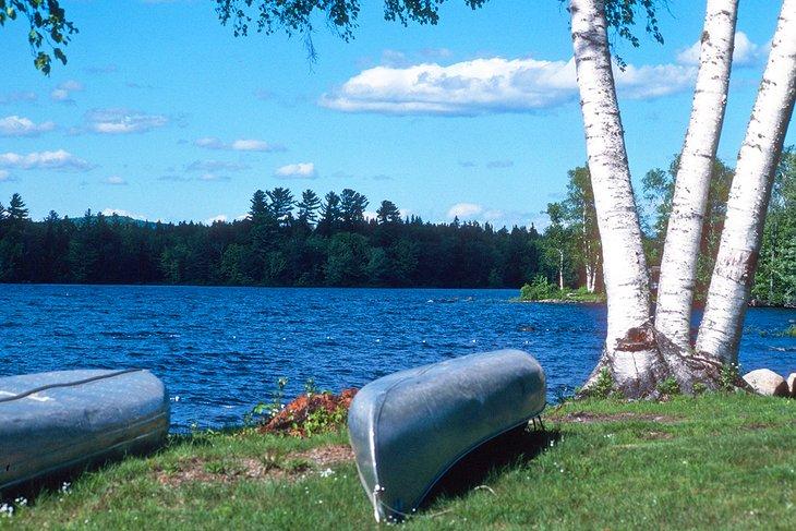 Canoas en el Lago Umbagog
