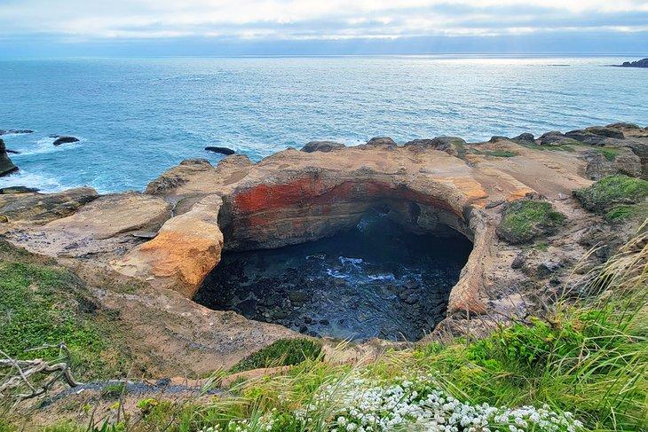 Devils Punchbowl