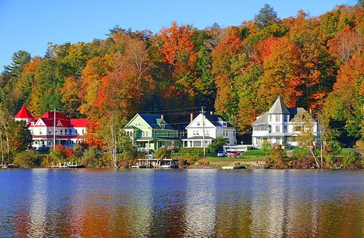 Herbstfarben am Saranac Lake