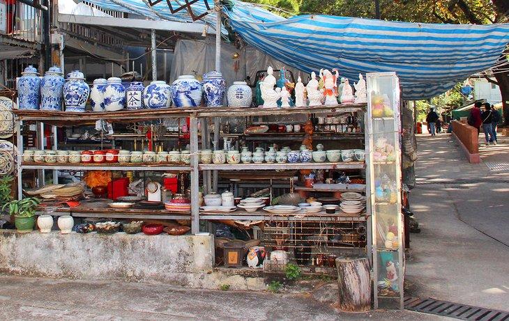Trinkets auf dem Stanley Markt