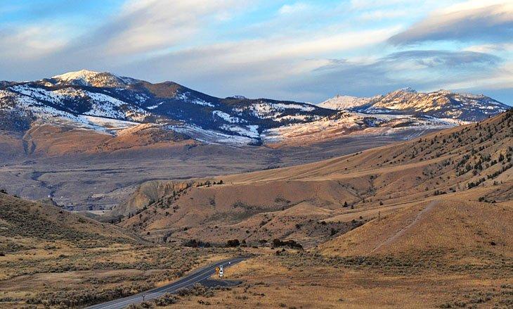 Vue depuis le camping de Mammoth Hot Springs