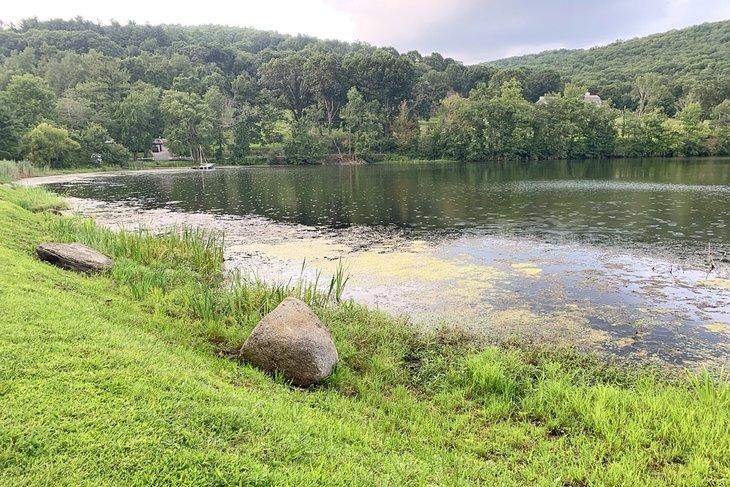 Parque Estatal Lake Waramaug