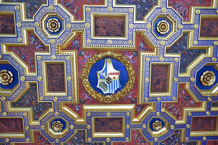 Techo ornamentado en la Villa Farnesina