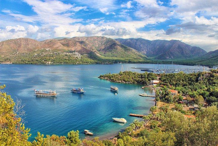 Vista de la Bahía de Marmaris desde Yildiz Adası