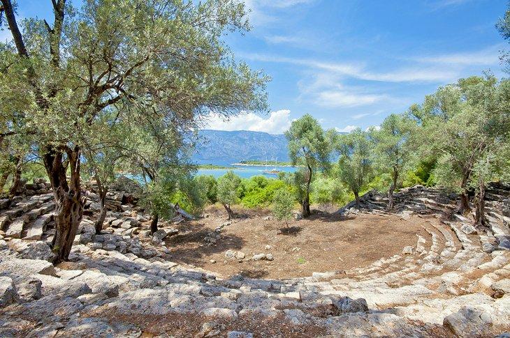 Ruinas de Kedrai en la Isla Sedir