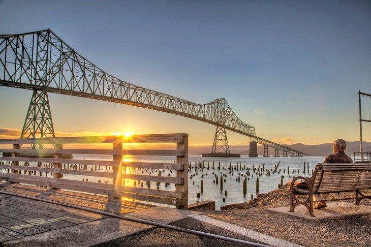 Atardecer en el Astoria Riverwalk