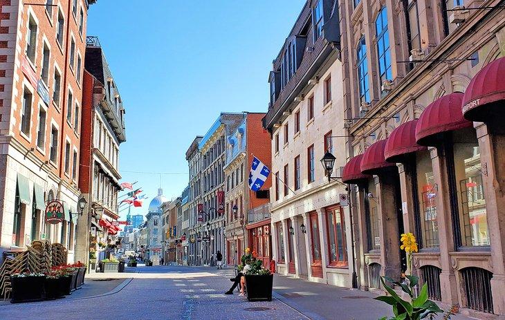 Viejo Montreal en verano