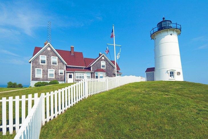 Faro Nobska con vista a Cape Cod