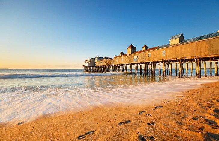 Muelle de Old Orchard Beach al atardecer