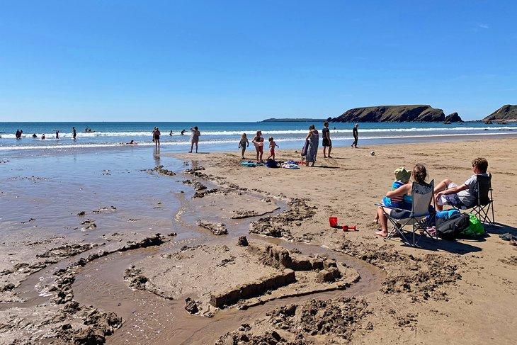 Playa de Marloes Sands