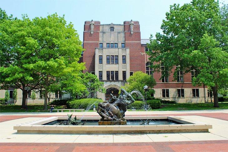 Fuente en la Universidad de Michigan en Ann Arbor