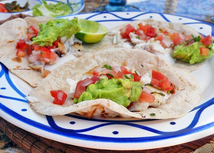 Deliciosos tacos de pescado, Playa del Carmen
