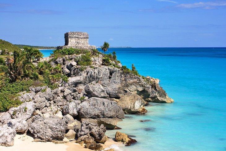 Ruinas de Tulum en la playa