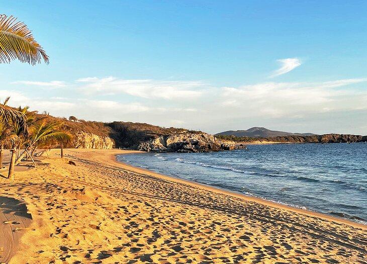 Sol en la tarde en Playa Las Rosadas