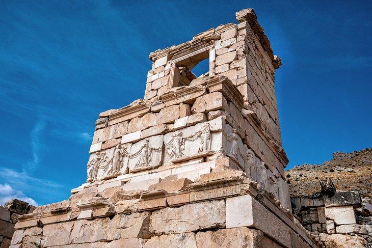 Monumento Heroon