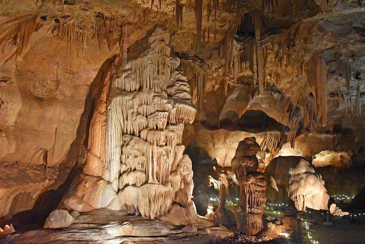 Cueva Sin Nombre