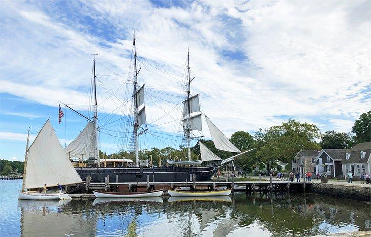 Puerto de Mystic