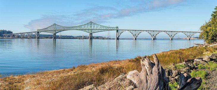 Puente Memorial Conde B. McCullough