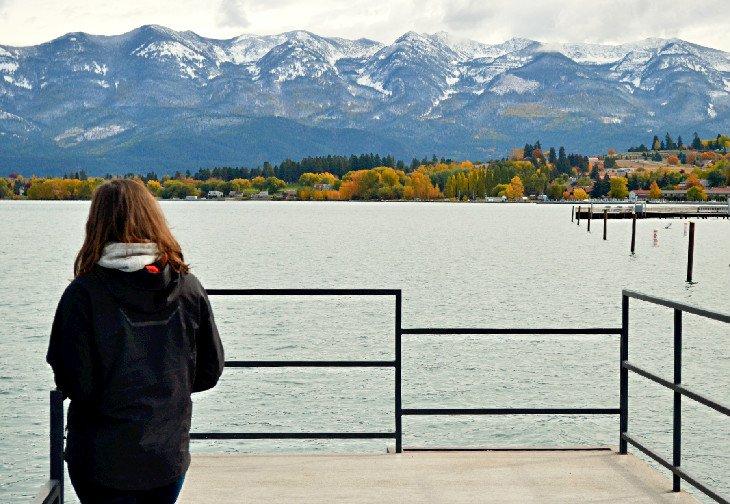 Montañas de Mission vista desde el Lago Flathead