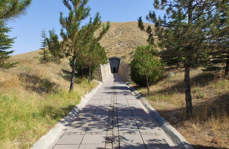 Entrée de la tombe de Midas