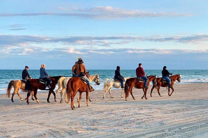 Promenade à cheval sur Whitecap Beach