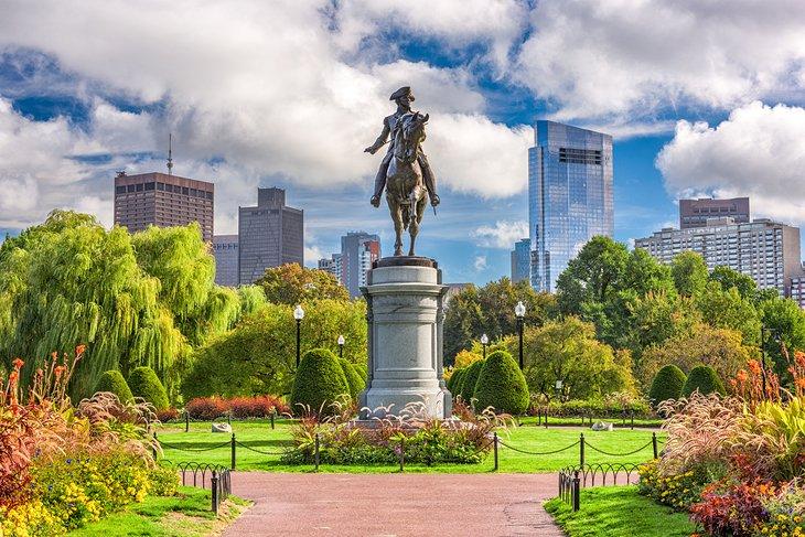 Die George Washington Statue in den öffentlichen Gärten in Boston