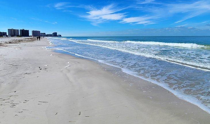 Der Strand im Sand Key Park