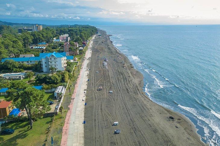 Vue aérienne de la plage Ureki