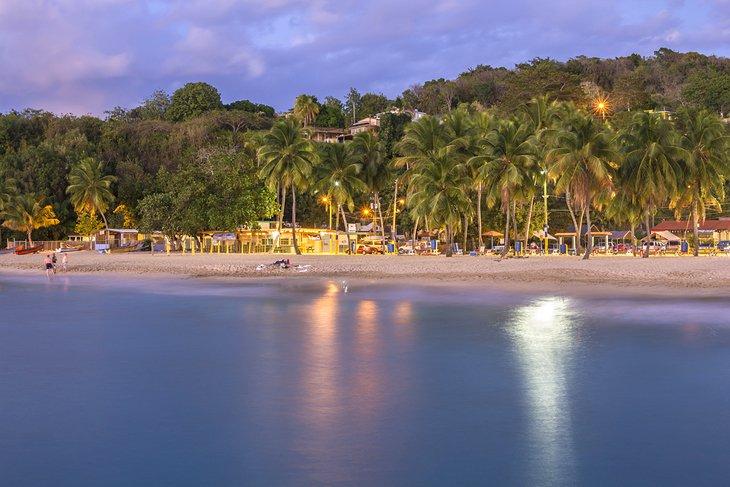 Playa Crash Boat al atardecer