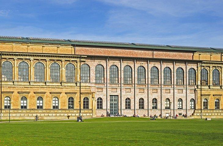 La Antigua Galería de Pinturas: Alte Pinakothek