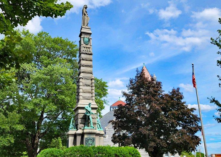 Monument des Soldats et Marins