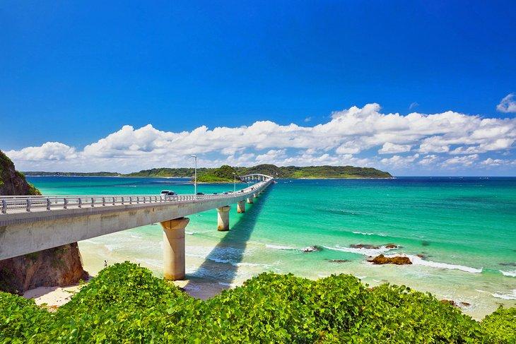 Île de Tsunoshima et pont Tsunoshima