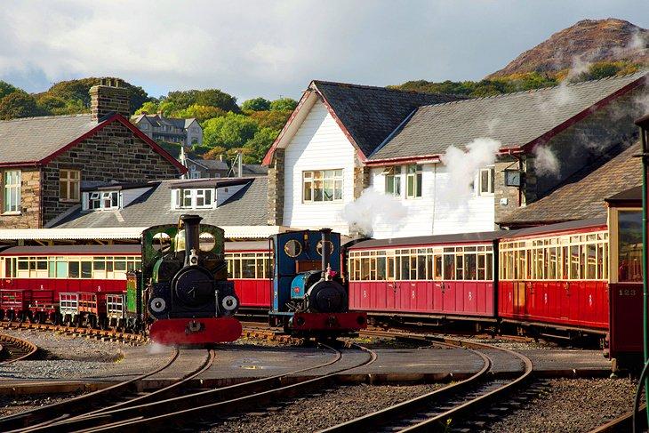 Porthmadog & Ferrocarriles Ffestiniog & Welsh Highland