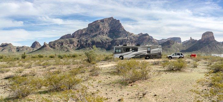 Acampada dispersa en Saddle Mountain