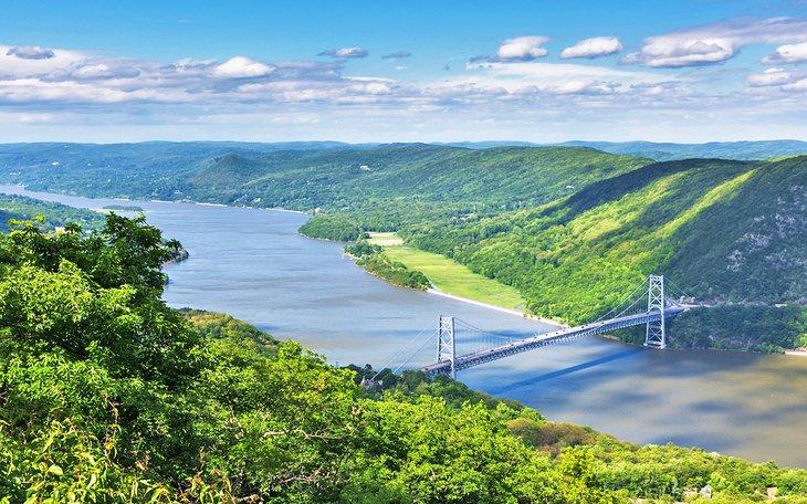 Verano en Bear Mountain State Park