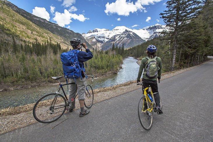 Ciclismo en la Going-to-the-Sun Road