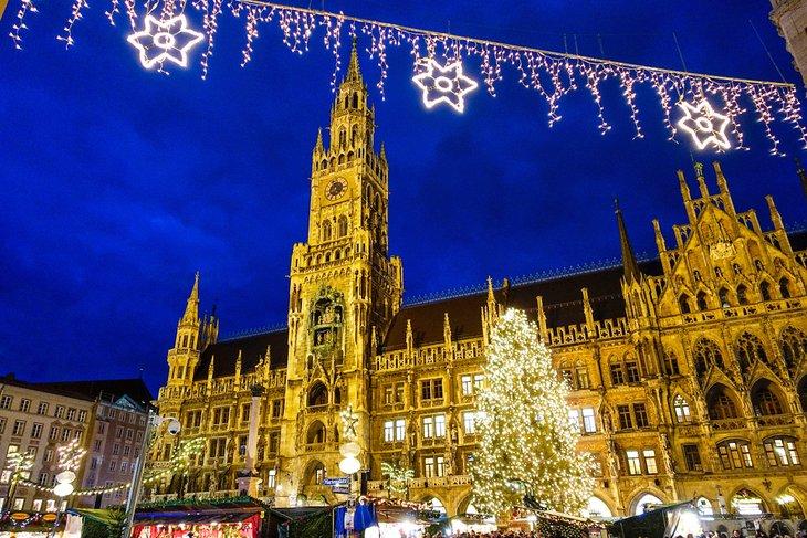 Mercado de Navidad en Marienplatz en Múnich
