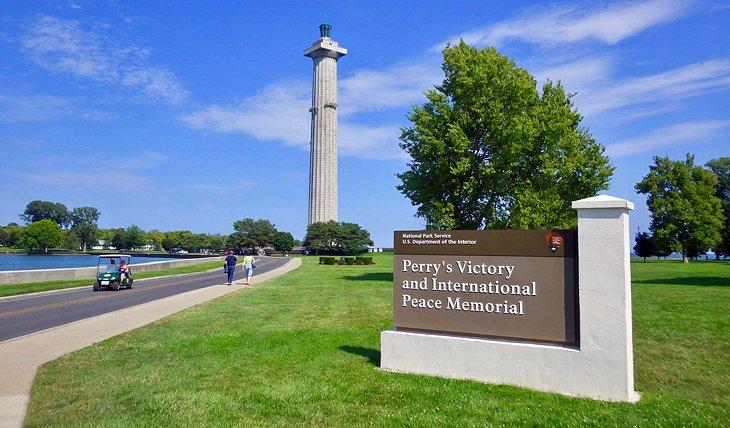 Monumento a la Victoria de Perry y Memorial Internacional de la Paz