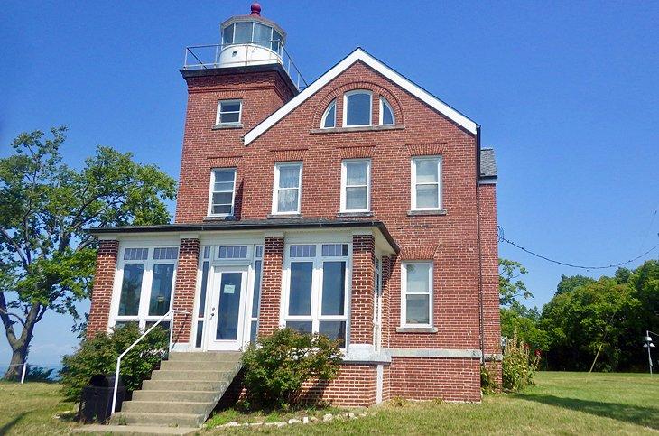 Faro de South Bass Island