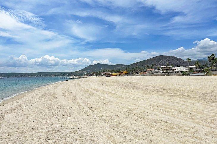 Playa en Los Barriles, Baja California, México