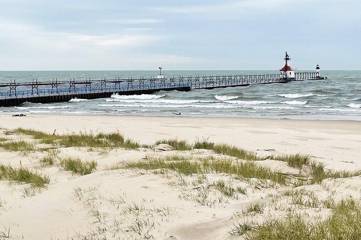 Innere und äußere Lichter des North Pier