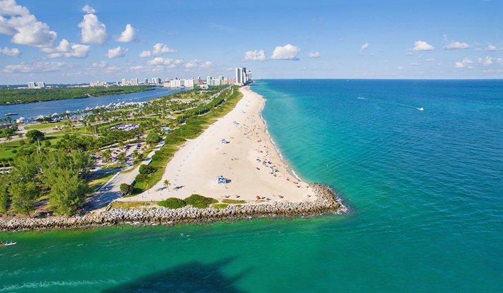 Vue aérienne de Haulover Beach Park