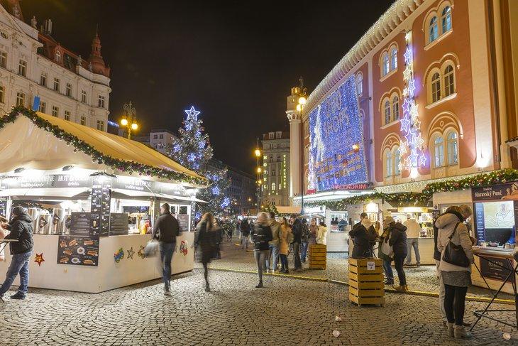 Mercado Navideño de Náměstí Republiky