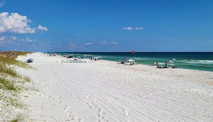 Plage Est, Navarre