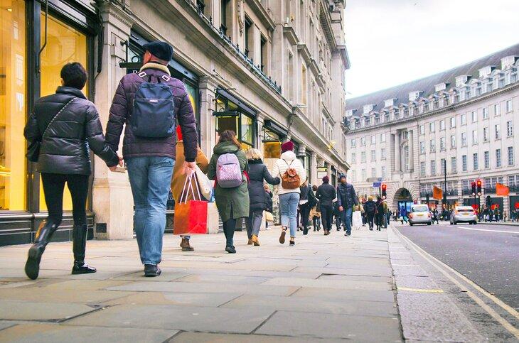 Compras en Regent Street, Londres