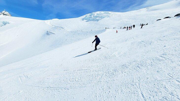 Skifahren mit dem Matterhorn Glacier Ride II in Italien